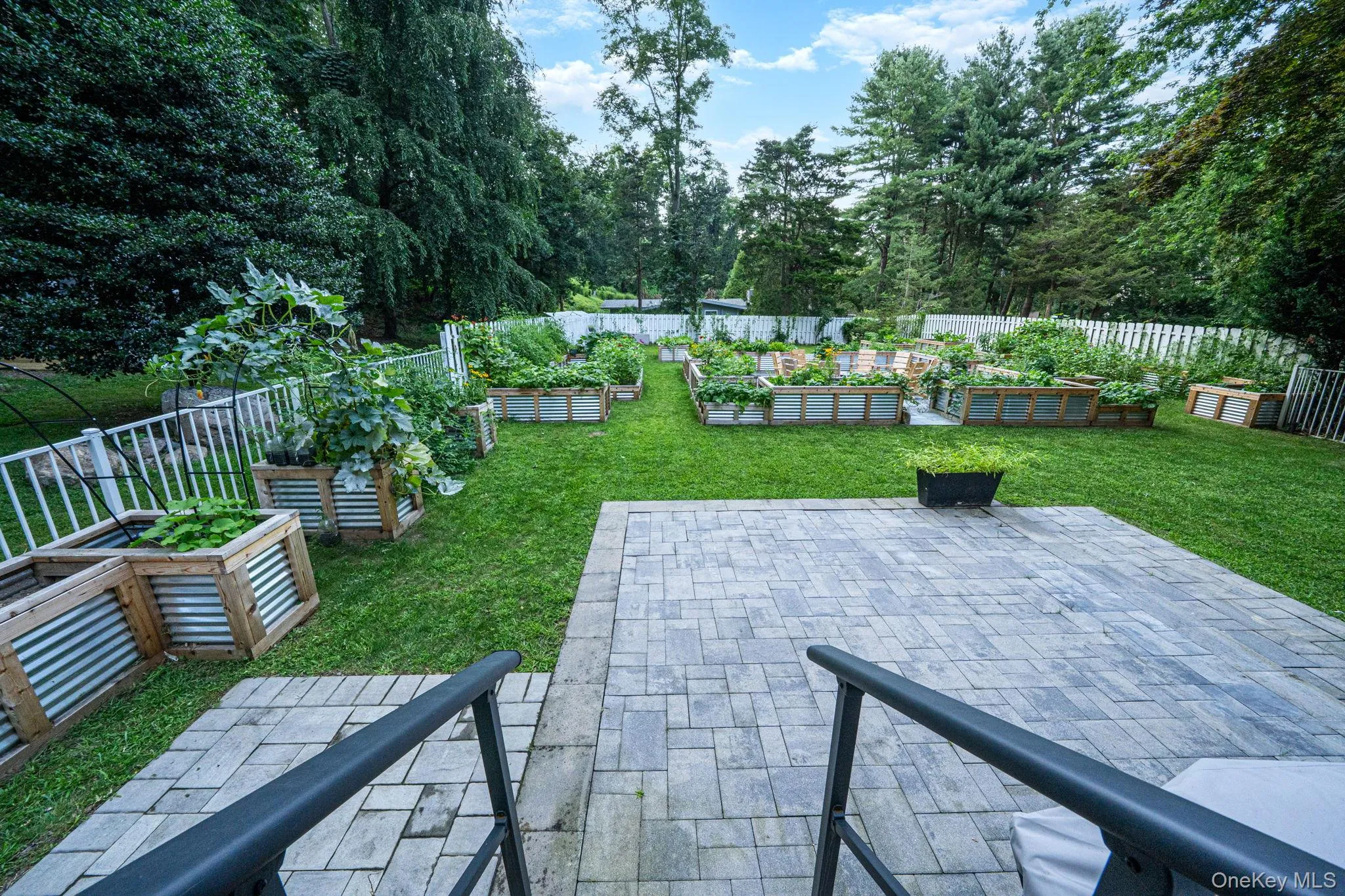 22 Ashley Lane, Brookhaven, NY, 4 Bedrooms Bedrooms, 12 Rooms Rooms,2 BathroomsBathrooms,Residential,For Rent,Ashley,0,1039218 22 Ashley Lane, Brookhaven, NY, 4 Bedrooms Bedrooms, 12 Rooms Rooms,2 BathroomsBathrooms,Residential,For Rent,Ashley,0,1039218