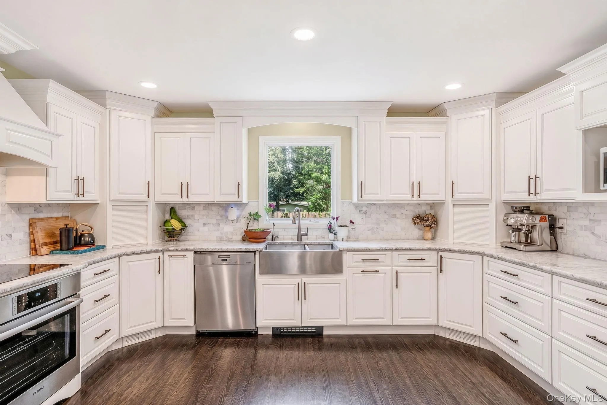 22 Ashley Lane, Brookhaven, NY, 4 Bedrooms Bedrooms, 12 Rooms Rooms,2 BathroomsBathrooms,Residential,For Rent,Ashley,0,1039218 22 Ashley Lane, Brookhaven, NY, 4 Bedrooms Bedrooms, 12 Rooms Rooms,2 BathroomsBathrooms,Residential,For Rent,Ashley,0,1039218