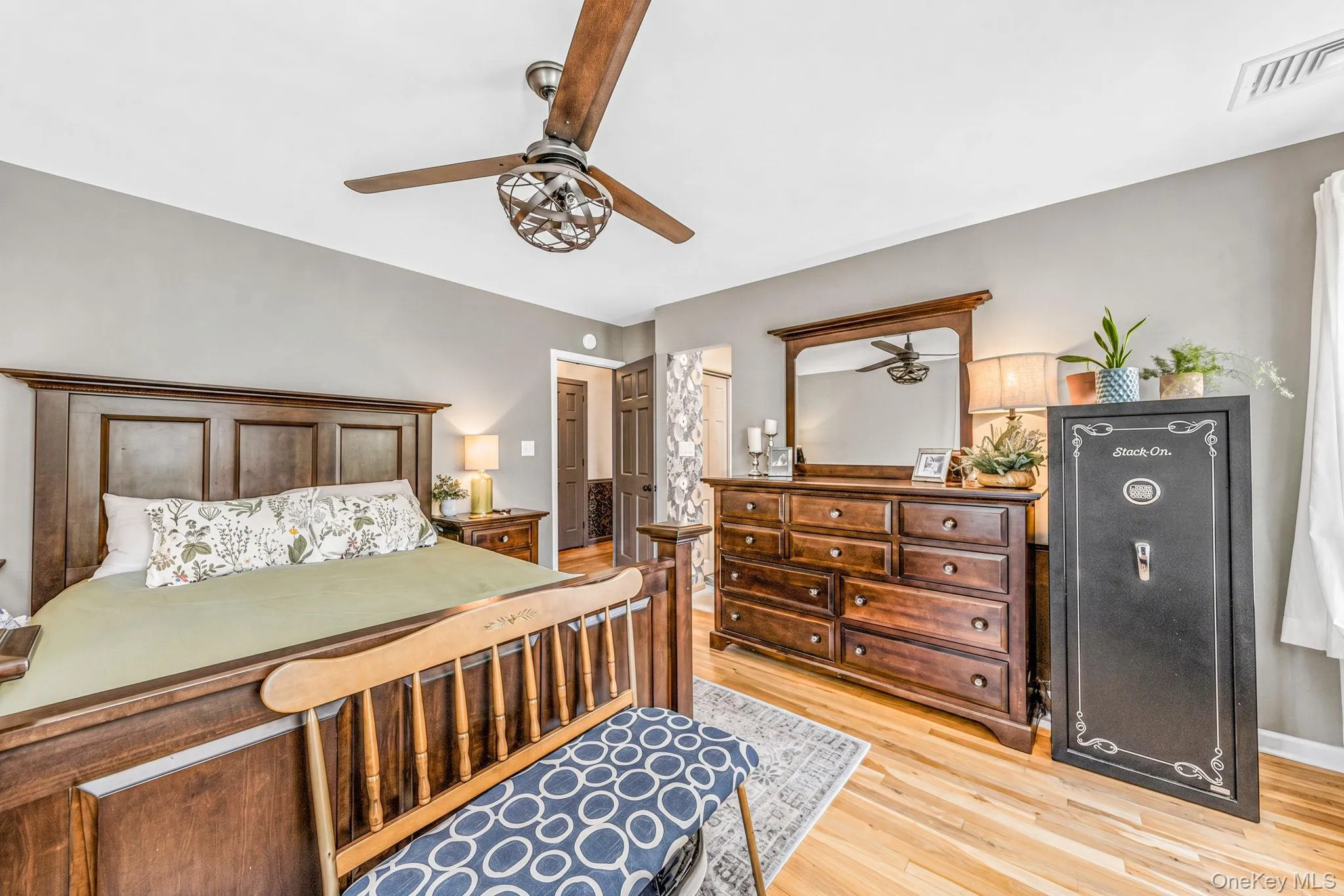 22 Ashley Lane, Brookhaven, NY, 4 Bedrooms Bedrooms, 12 Rooms Rooms,2 BathroomsBathrooms,Residential,For Rent,Ashley,0,1039218 22 Ashley Lane, Brookhaven, NY, 4 Bedrooms Bedrooms, 12 Rooms Rooms,2 BathroomsBathrooms,Residential,For Rent,Ashley,0,1039218