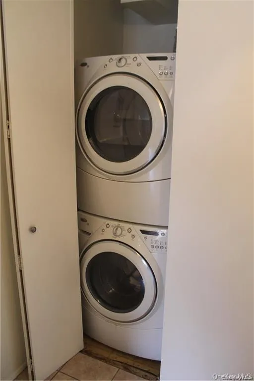 55 N. Broadway, White Plains, NY, 2 Bedrooms Bedrooms, 5 Rooms Rooms,2 BathroomsBathrooms,Residential Lease,For Rent,N. Broadway,0,1039219 55 N. Broadway, White Plains, NY, 2 Bedrooms Bedrooms, 5 Rooms Rooms,2 BathroomsBathrooms,Residential Lease,For Rent,N. Broadway,0,1039219