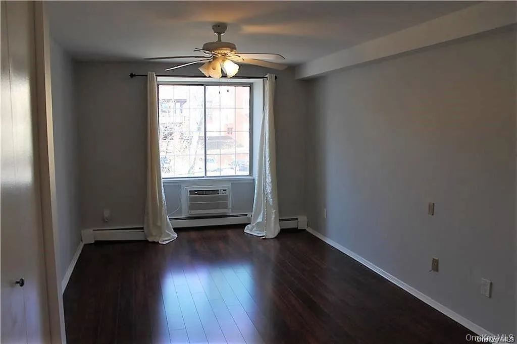 55 N. Broadway, White Plains, NY, 2 Bedrooms Bedrooms, 5 Rooms Rooms,2 BathroomsBathrooms,Residential Lease,For Rent,N. Broadway,0,1039219 55 N. Broadway, White Plains, NY, 2 Bedrooms Bedrooms, 5 Rooms Rooms,2 BathroomsBathrooms,Residential Lease,For Rent,N. Broadway,0,1039219