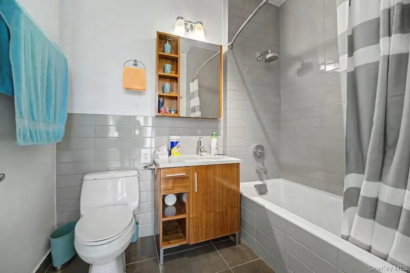 140-21 32nd Avenue, New York, NY, 2 Bedrooms Bedrooms, 5 Rooms Rooms,2 BathroomsBathrooms,Residential,For Rent,32nd,0,1039221 140-21 32nd Avenue, New York, NY, 2 Bedrooms Bedrooms, 5 Rooms Rooms,2 BathroomsBathrooms,Residential,For Rent,32nd,0,1039221