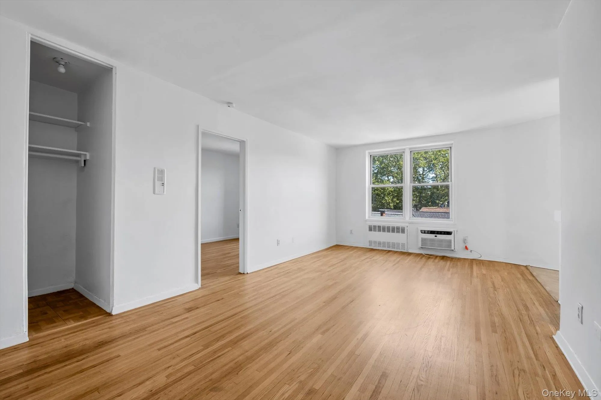 68-15 Selfridge Street, New York, NY, 1 Bedroom Bedrooms, 2 Rooms Rooms,1 BathroomBathrooms,Residential,For Rent,Selfridge,0,1039227 68-15 Selfridge Street, New York, NY, 1 Bedroom Bedrooms, 2 Rooms Rooms,1 BathroomBathrooms,Residential,For Rent,Selfridge,0,1039227