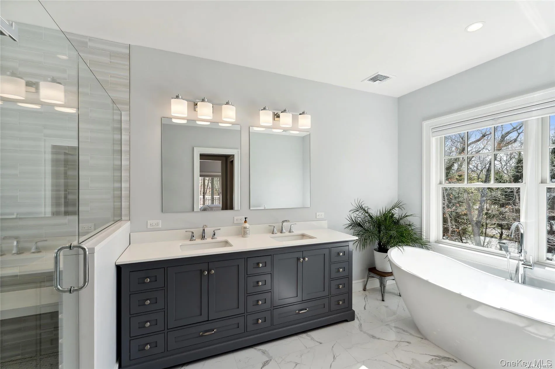 9 Mill Road, Southampton, NY, 6 Bedrooms Bedrooms, 11 Rooms Rooms,5 BathroomsBathrooms,Residential Lease,For Rent,Mill,0,1039229 9 Mill Road, Southampton, NY, 6 Bedrooms Bedrooms, 11 Rooms Rooms,5 BathroomsBathrooms,Residential Lease,For Rent,Mill,0,1039229