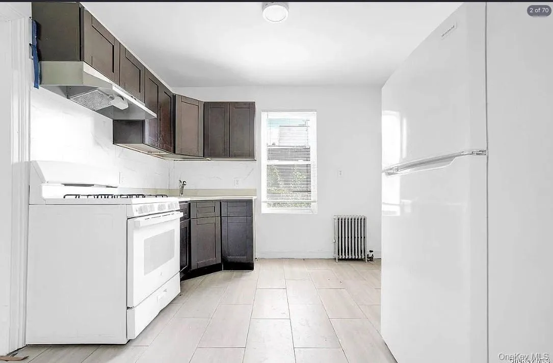3-08 26th Avenue, New York, NY, 2 Bedrooms Bedrooms, 6 Rooms Rooms,1 BathroomBathrooms,Residential Lease,For Rent,26th,0,1039231 3-08 26th Avenue, New York, NY, 2 Bedrooms Bedrooms, 6 Rooms Rooms,1 BathroomBathrooms,Residential Lease,For Rent,26th,0,1039231
