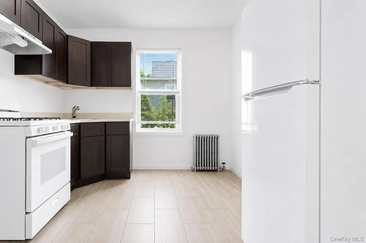 3-08 26th Avenue, New York, NY, 2 Bedrooms Bedrooms, 6 Rooms Rooms,1 BathroomBathrooms,Residential Lease,For Rent,26th,0,1039231 3-08 26th Avenue, New York, NY, 2 Bedrooms Bedrooms, 6 Rooms Rooms,1 BathroomBathrooms,Residential Lease,For Rent,26th,0,1039231