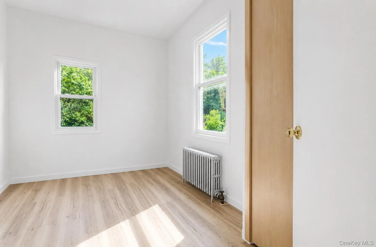 3-08 26th Avenue, New York, NY, 2 Bedrooms Bedrooms, 6 Rooms Rooms,1 BathroomBathrooms,Residential Lease,For Rent,26th,0,1039231 3-08 26th Avenue, New York, NY, 2 Bedrooms Bedrooms, 6 Rooms Rooms,1 BathroomBathrooms,Residential Lease,For Rent,26th,0,1039231