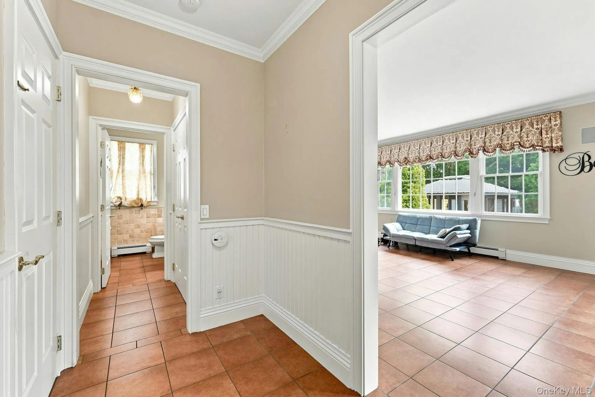 28 Spruce Street, Brookhaven, NY, 6 Bedrooms Bedrooms, 14 Rooms Rooms,4 BathroomsBathrooms,Residential,For Rent,Spruce,0,1039232 28 Spruce Street, Brookhaven, NY, 6 Bedrooms Bedrooms, 14 Rooms Rooms,4 BathroomsBathrooms,Residential,For Rent,Spruce,0,1039232