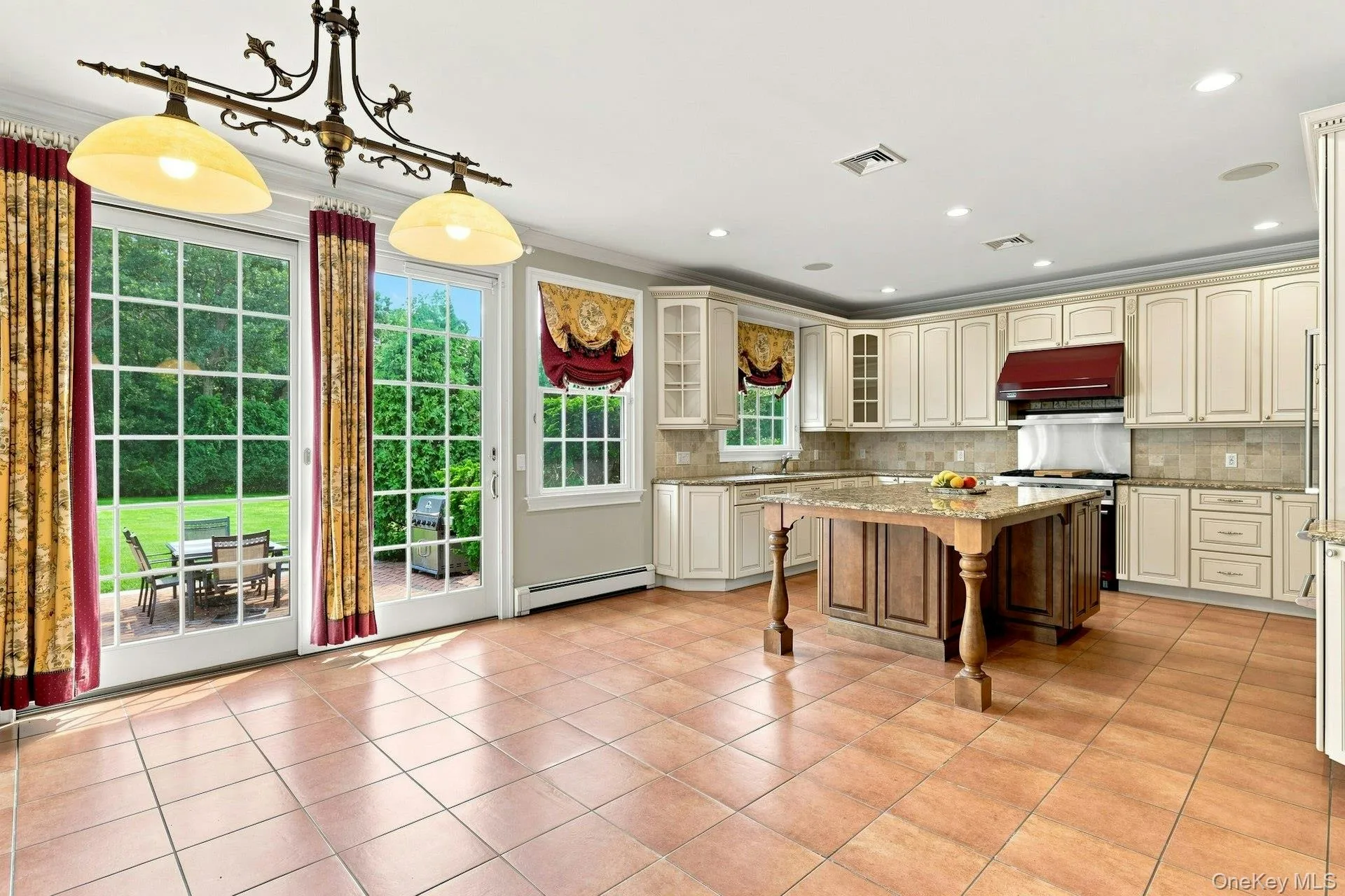28 Spruce Street, Brookhaven, NY, 6 Bedrooms Bedrooms, 14 Rooms Rooms,4 BathroomsBathrooms,Residential,For Rent,Spruce,0,1039232 28 Spruce Street, Brookhaven, NY, 6 Bedrooms Bedrooms, 14 Rooms Rooms,4 BathroomsBathrooms,Residential,For Rent,Spruce,0,1039232