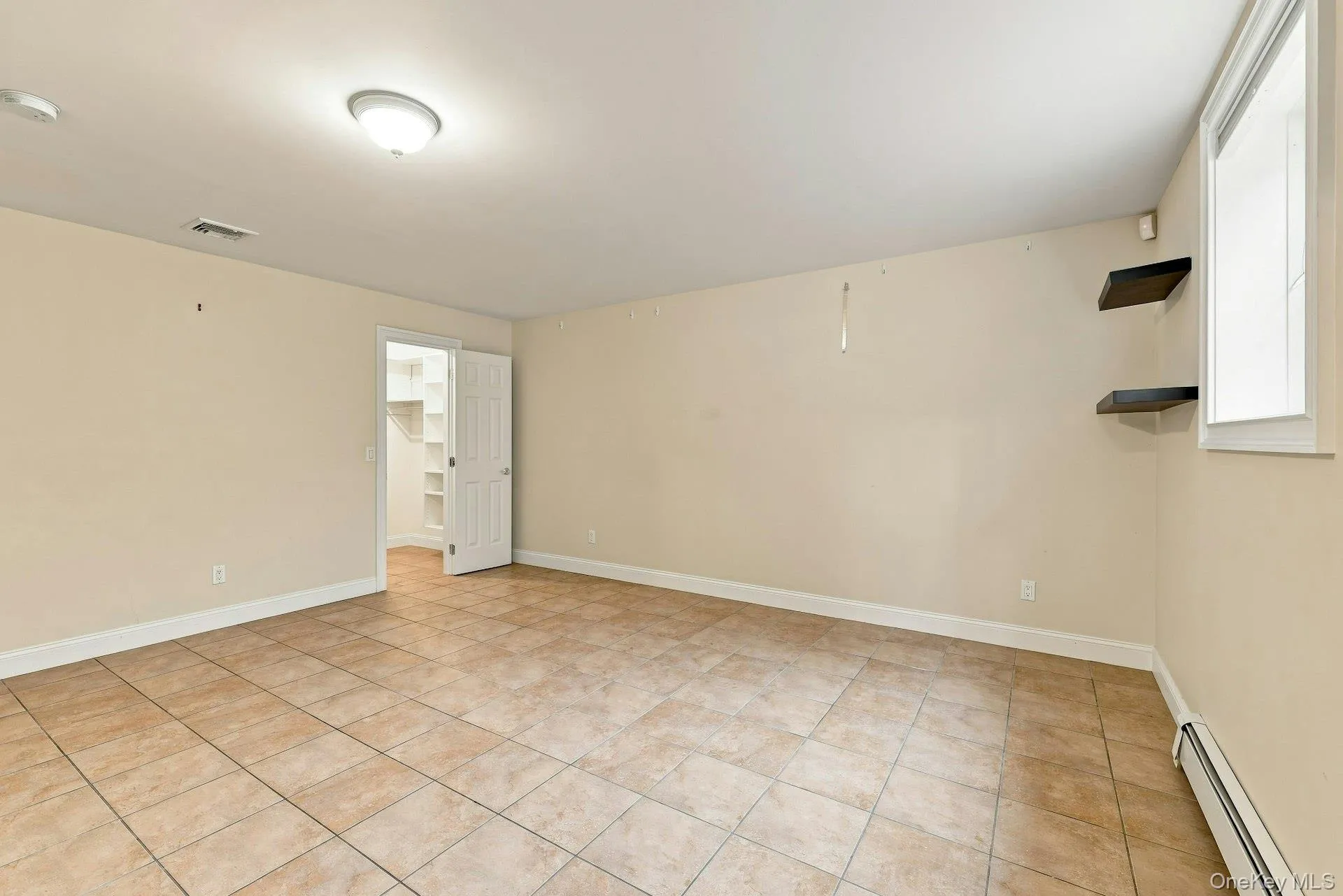 28 Spruce Street, Brookhaven, NY, 6 Bedrooms Bedrooms, 14 Rooms Rooms,4 BathroomsBathrooms,Residential,For Rent,Spruce,0,1039232 28 Spruce Street, Brookhaven, NY, 6 Bedrooms Bedrooms, 14 Rooms Rooms,4 BathroomsBathrooms,Residential,For Rent,Spruce,0,1039232