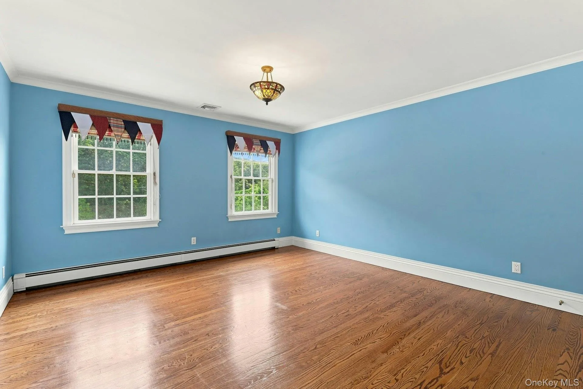 28 Spruce Street, Brookhaven, NY, 6 Bedrooms Bedrooms, 14 Rooms Rooms,4 BathroomsBathrooms,Residential,For Rent,Spruce,0,1039232 28 Spruce Street, Brookhaven, NY, 6 Bedrooms Bedrooms, 14 Rooms Rooms,4 BathroomsBathrooms,Residential,For Rent,Spruce,0,1039232