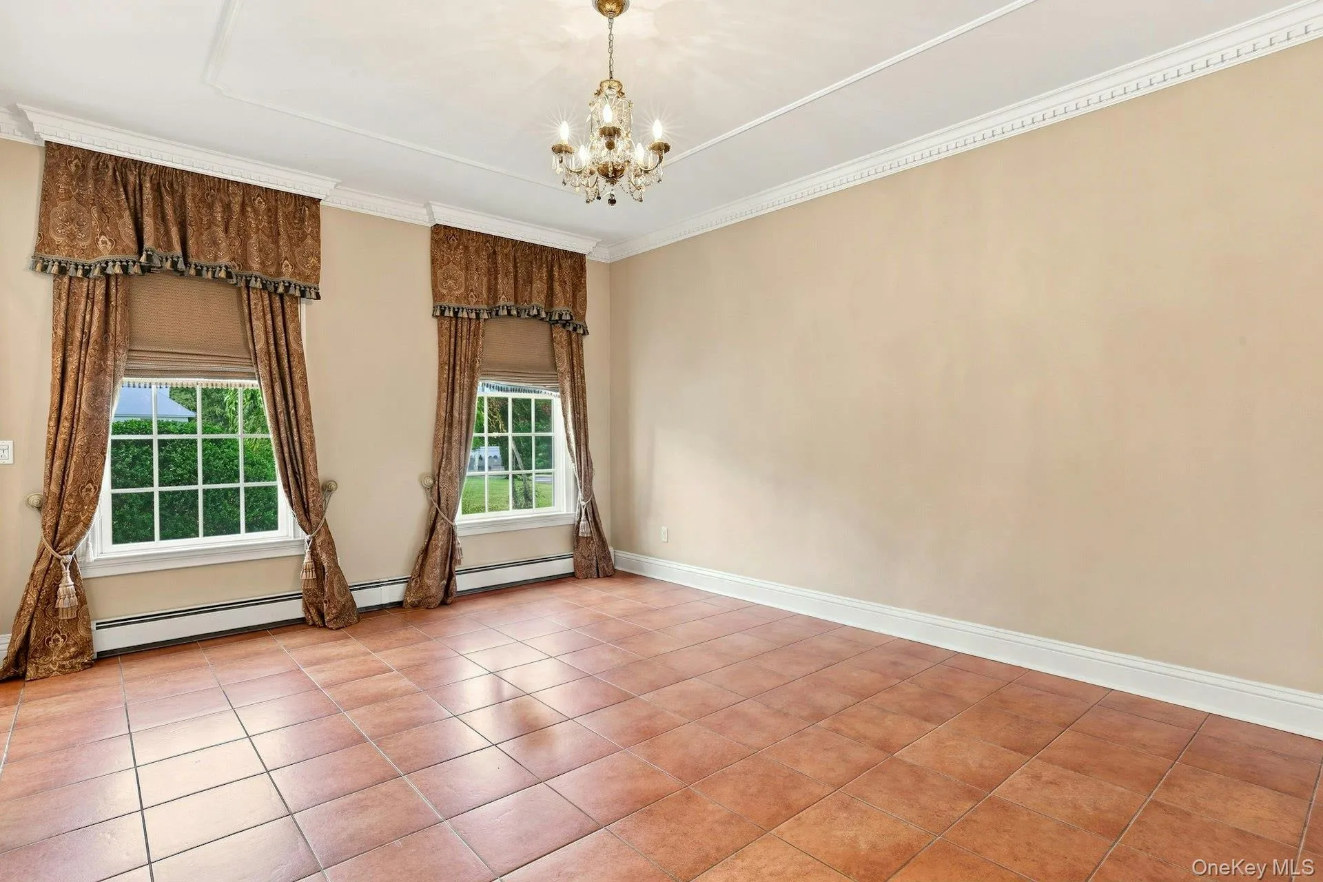 28 Spruce Street, Brookhaven, NY, 6 Bedrooms Bedrooms, 14 Rooms Rooms,4 BathroomsBathrooms,Residential,For Rent,Spruce,0,1039232 28 Spruce Street, Brookhaven, NY, 6 Bedrooms Bedrooms, 14 Rooms Rooms,4 BathroomsBathrooms,Residential,For Rent,Spruce,0,1039232