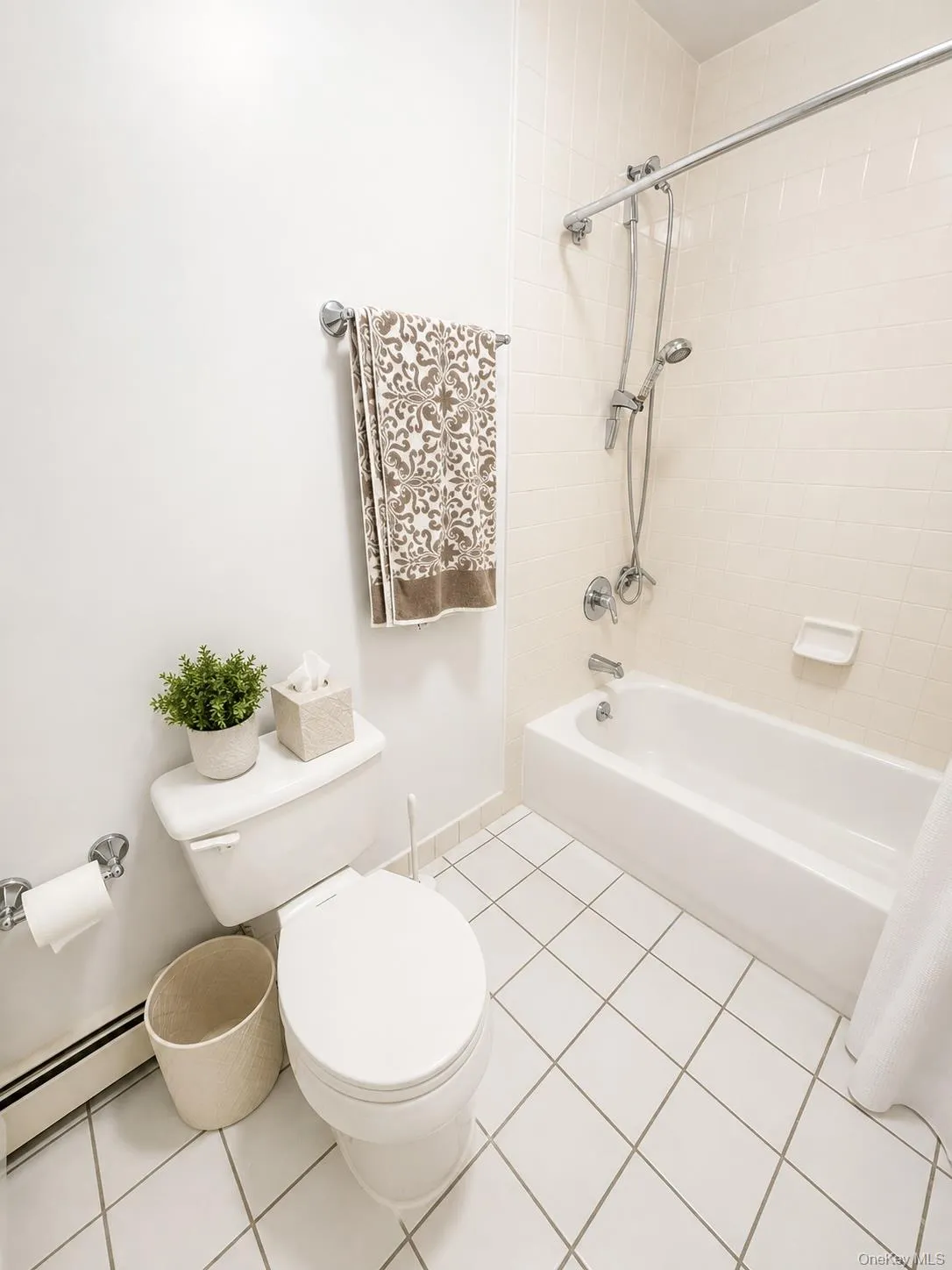 9508 Shore Front Parkway, New York, NY, 3 Bedrooms Bedrooms, 8 Rooms Rooms,3 BathroomsBathrooms,Residential,For Rent,Shore Front,0,1039235 9508 Shore Front Parkway, New York, NY, 3 Bedrooms Bedrooms, 8 Rooms Rooms,3 BathroomsBathrooms,Residential,For Rent,Shore Front,0,1039235
