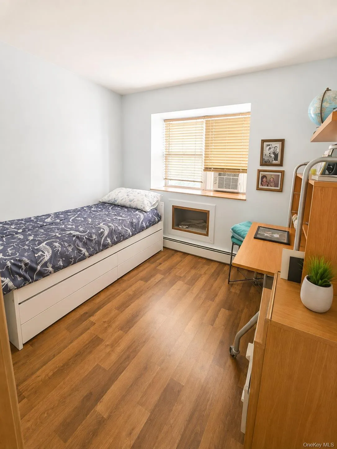 9508 Shore Front Parkway, New York, NY, 3 Bedrooms Bedrooms, 8 Rooms Rooms,3 BathroomsBathrooms,Residential,For Rent,Shore Front,0,1039235 9508 Shore Front Parkway, New York, NY, 3 Bedrooms Bedrooms, 8 Rooms Rooms,3 BathroomsBathrooms,Residential,For Rent,Shore Front,0,1039235