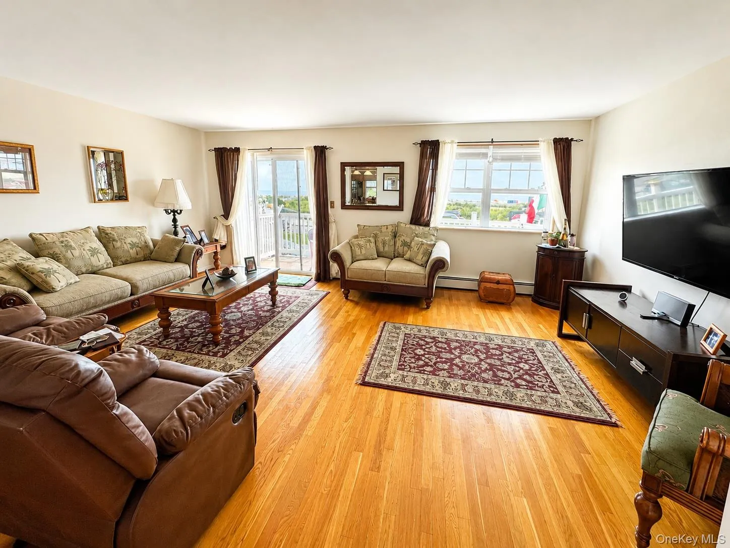 9508 Shore Front Parkway, New York, NY, 3 Bedrooms Bedrooms, 8 Rooms Rooms,3 BathroomsBathrooms,Residential,For Rent,Shore Front,0,1039235 9508 Shore Front Parkway, New York, NY, 3 Bedrooms Bedrooms, 8 Rooms Rooms,3 BathroomsBathrooms,Residential,For Rent,Shore Front,0,1039235
