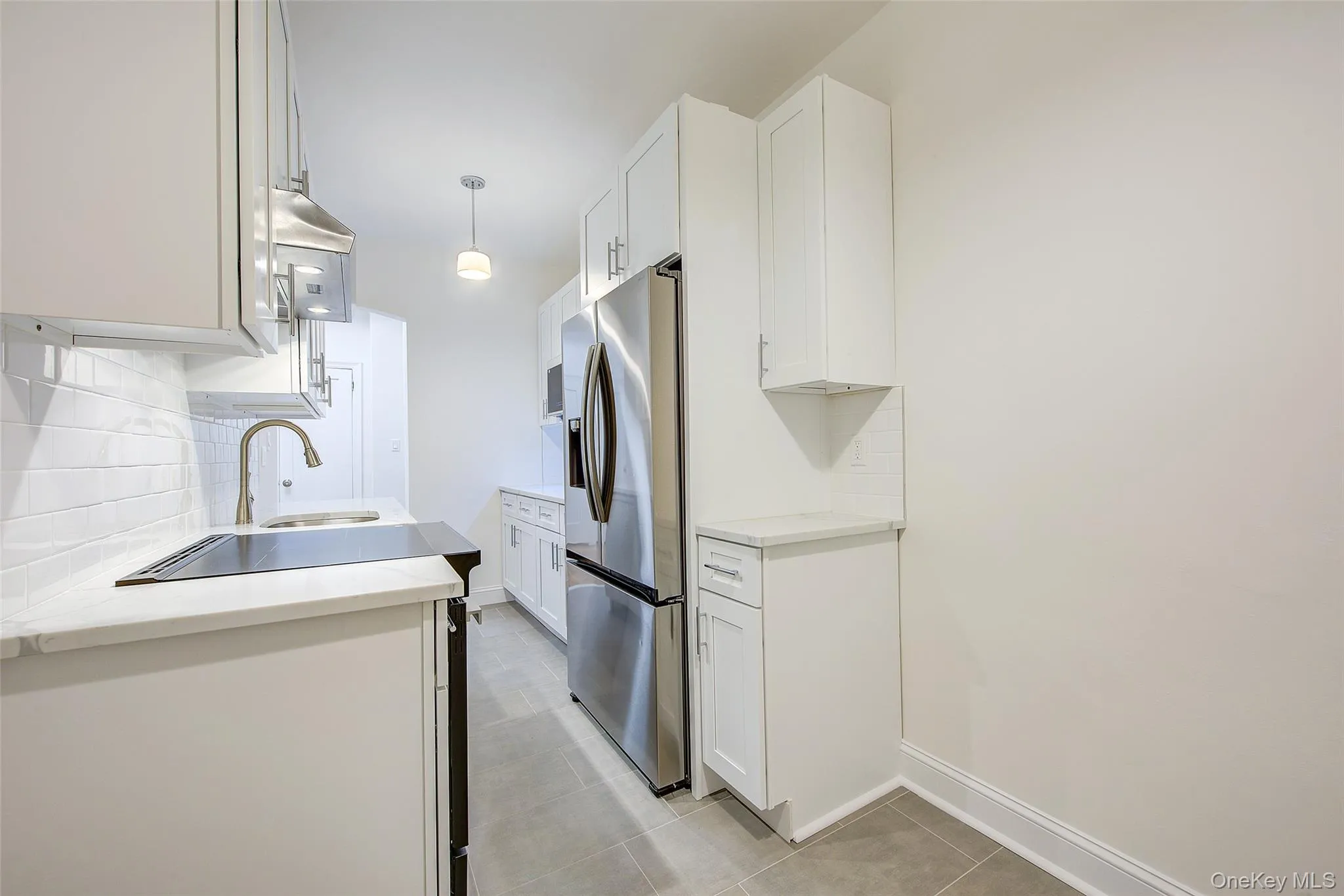 77-12 35th Avenue, New York, NY, 2 Bedrooms Bedrooms, 4 Rooms Rooms,1 BathroomBathrooms,Residential,For Rent,35th,0,1039236 77-12 35th Avenue, New York, NY, 2 Bedrooms Bedrooms, 4 Rooms Rooms,1 BathroomBathrooms,Residential,For Rent,35th,0,1039236