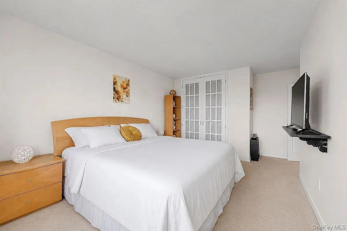 400 Cozine Avenue, New York, NY, 2 Bedrooms Bedrooms, 4 Rooms Rooms,1 BathroomBathrooms,Residential,For Rent,Cozine,0,1039237 400 Cozine Avenue, New York, NY, 2 Bedrooms Bedrooms, 4 Rooms Rooms,1 BathroomBathrooms,Residential,For Rent,Cozine,0,1039237