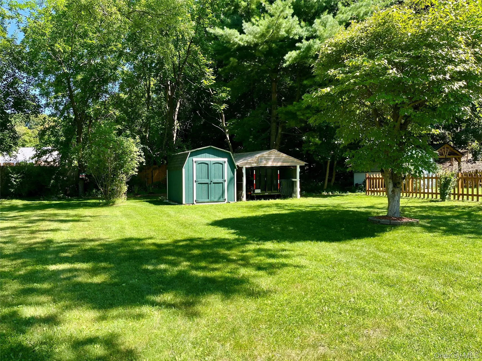 11 Rose Place, Woodbury, NY, 2 Bedrooms Bedrooms, 7 Rooms Rooms,1 BathroomBathrooms,Residential,For Rent,Rose,0,1039240 11 Rose Place, Woodbury, NY, 2 Bedrooms Bedrooms, 7 Rooms Rooms,1 BathroomBathrooms,Residential,For Rent,Rose,0,1039240