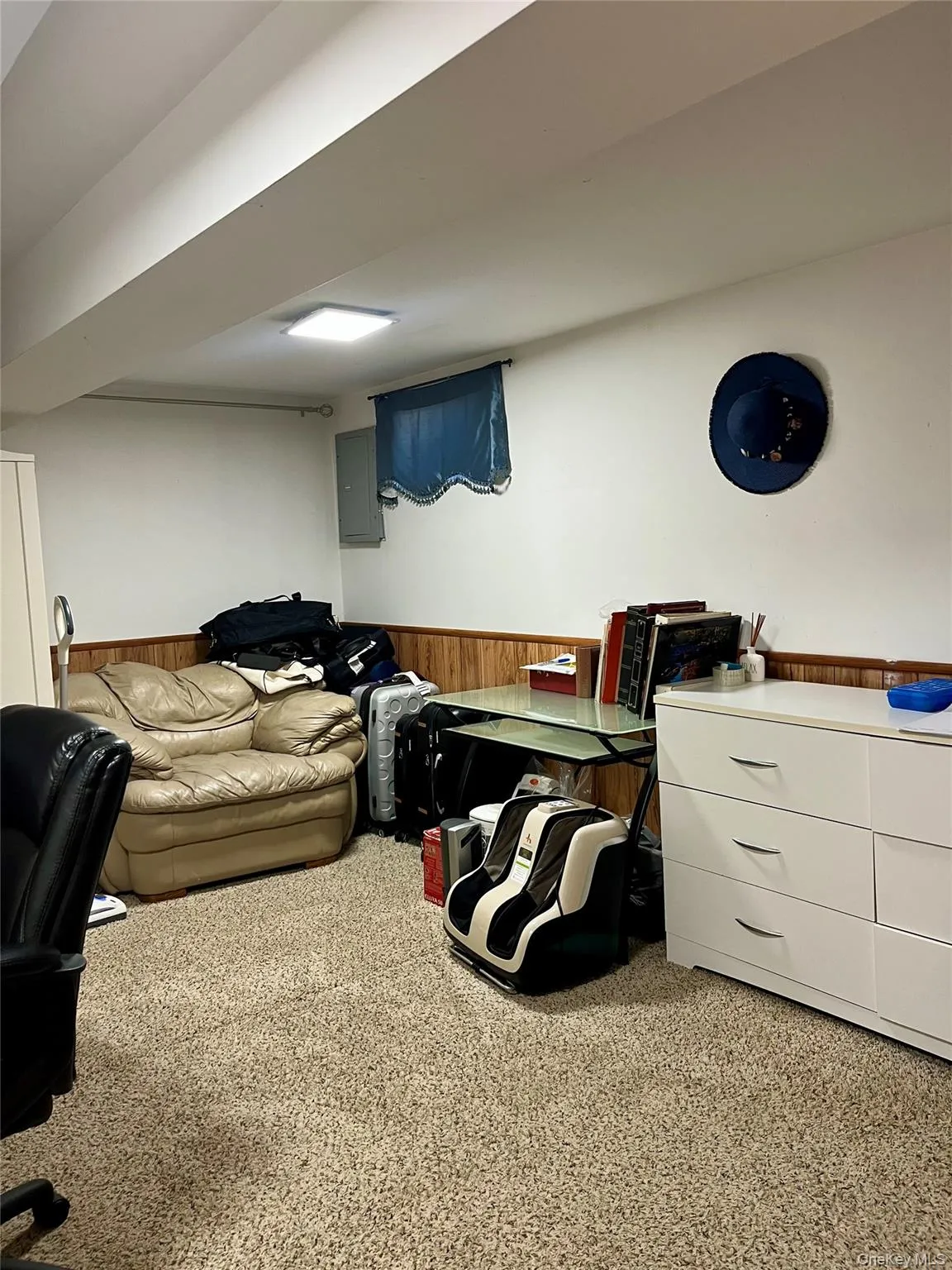 11 Rose Place, Woodbury, NY, 2 Bedrooms Bedrooms, 7 Rooms Rooms,1 BathroomBathrooms,Residential,For Rent,Rose,0,1039240 11 Rose Place, Woodbury, NY, 2 Bedrooms Bedrooms, 7 Rooms Rooms,1 BathroomBathrooms,Residential,For Rent,Rose,0,1039240