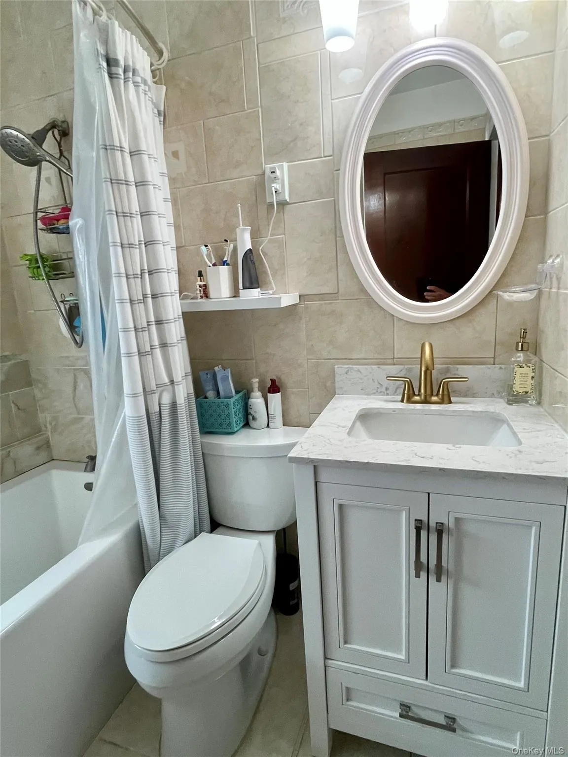 11 Rose Place, Woodbury, NY, 2 Bedrooms Bedrooms, 7 Rooms Rooms,1 BathroomBathrooms,Residential,For Rent,Rose,0,1039240 11 Rose Place, Woodbury, NY, 2 Bedrooms Bedrooms, 7 Rooms Rooms,1 BathroomBathrooms,Residential,For Rent,Rose,0,1039240