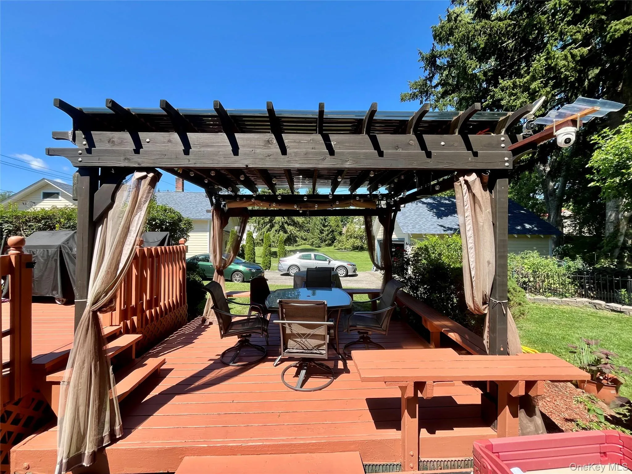 11 Rose Place, Woodbury, NY, 2 Bedrooms Bedrooms, 7 Rooms Rooms,1 BathroomBathrooms,Residential,For Rent,Rose,0,1039240 11 Rose Place, Woodbury, NY, 2 Bedrooms Bedrooms, 7 Rooms Rooms,1 BathroomBathrooms,Residential,For Rent,Rose,0,1039240