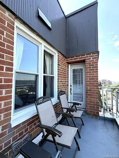 250 Broadway, Yonkers, NY, 2 Bedrooms Bedrooms, 5 Rooms Rooms,1 BathroomBathrooms,Residential,For Rent,Broadway,0,1039242 250 Broadway, Yonkers, NY, 2 Bedrooms Bedrooms, 5 Rooms Rooms,1 BathroomBathrooms,Residential,For Rent,Broadway,0,1039242