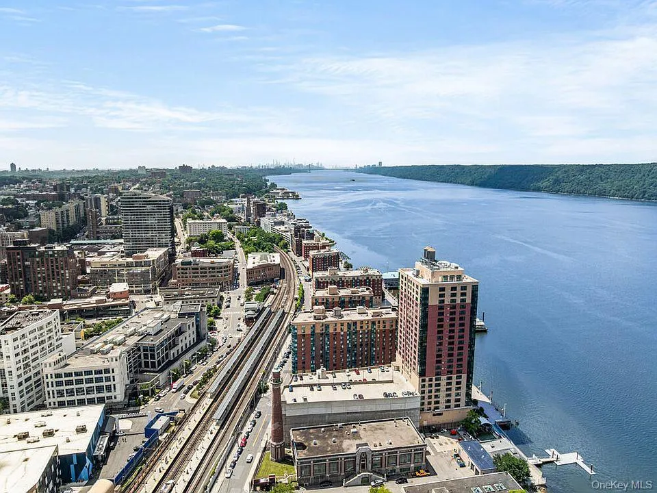 Downtown Yonkers waterfront Downtown Yonkers waterfront