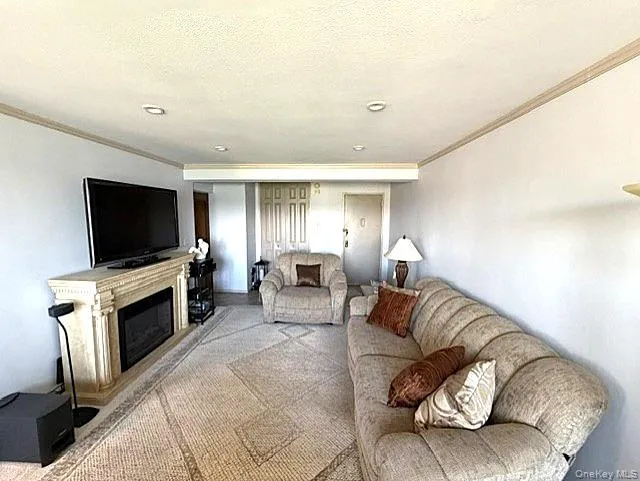 250 Broadway, Yonkers, NY, 2 Bedrooms Bedrooms, 5 Rooms Rooms,1 BathroomBathrooms,Residential,For Rent,Broadway,0,1039242 250 Broadway, Yonkers, NY, 2 Bedrooms Bedrooms, 5 Rooms Rooms,1 BathroomBathrooms,Residential,For Rent,Broadway,0,1039242