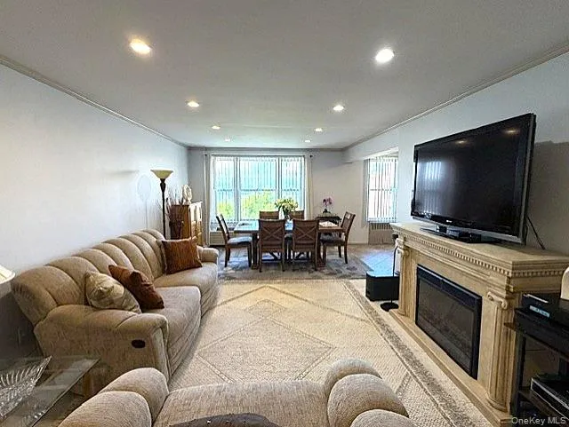 Spacious living room for entertaining Spacious living room for entertaining