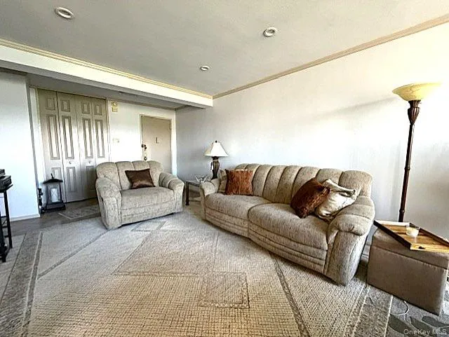 250 Broadway, Yonkers, NY, 2 Bedrooms Bedrooms, 5 Rooms Rooms,1 BathroomBathrooms,Residential,For Rent,Broadway,0,1039242 250 Broadway, Yonkers, NY, 2 Bedrooms Bedrooms, 5 Rooms Rooms,1 BathroomBathrooms,Residential,For Rent,Broadway,0,1039242