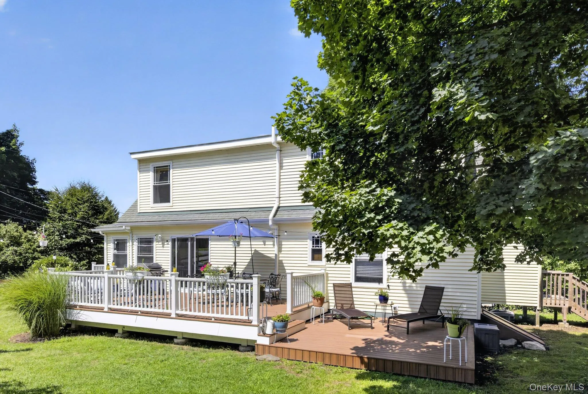 256 Main Street, Beacon, NY, 3 Bedrooms Bedrooms, 7 Rooms Rooms,2 BathroomsBathrooms,Residential,For Rent,Main,0,1039243 256 Main Street, Beacon, NY, 3 Bedrooms Bedrooms, 7 Rooms Rooms,2 BathroomsBathrooms,Residential,For Rent,Main,0,1039243