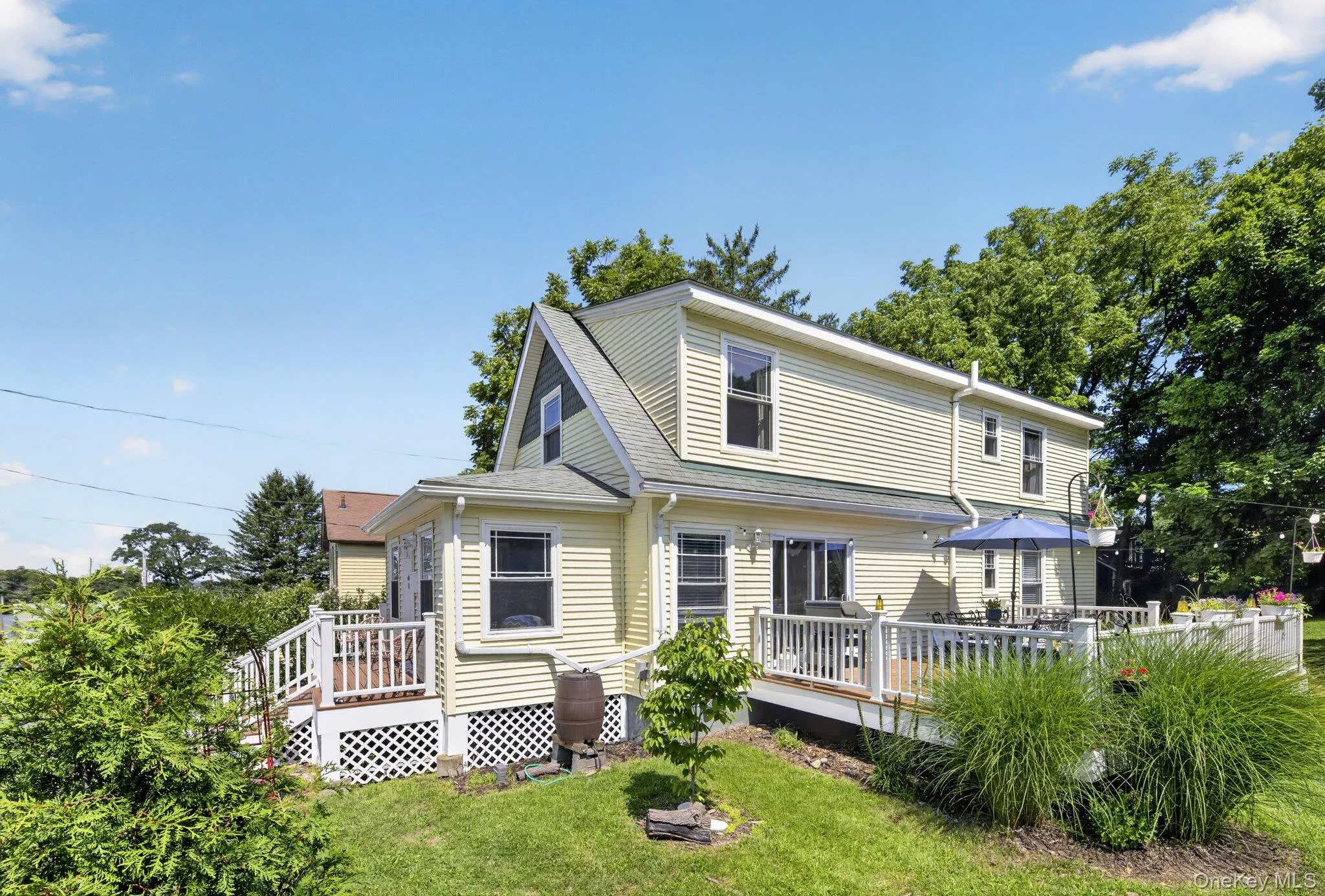 256 Main Street, Beacon, NY, 3 Bedrooms Bedrooms, 7 Rooms Rooms,2 BathroomsBathrooms,Residential,For Rent,Main,0,1039243 256 Main Street, Beacon, NY, 3 Bedrooms Bedrooms, 7 Rooms Rooms,2 BathroomsBathrooms,Residential,For Rent,Main,0,1039243