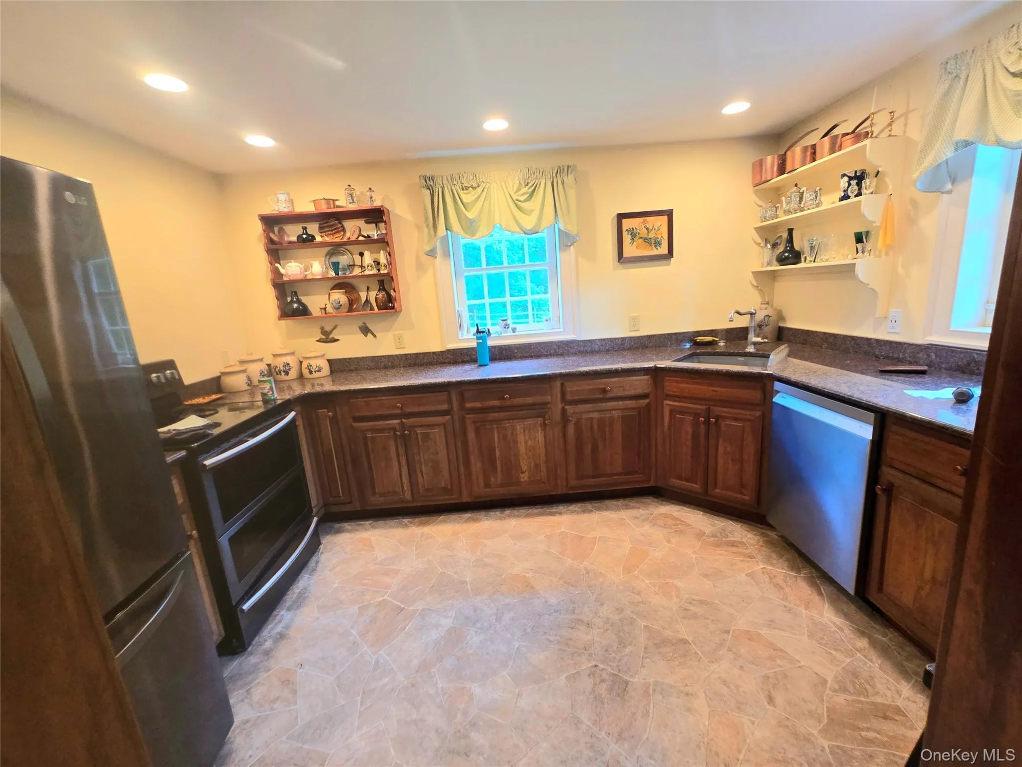 Kitchen.. owner did not want overhead cabinets. Old fashioned feel! Kitchen.. owner did not want overhead cabinets. Old fashioned feel!