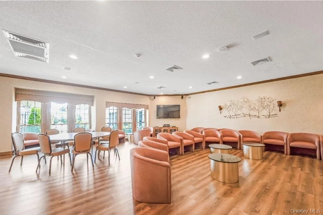 103 Colony Drive, Islip, NY, 4 Bedrooms Bedrooms, 8 Rooms Rooms,2 BathroomsBathrooms,Residential,For Rent,Colony,0,1039251 103 Colony Drive, Islip, NY, 4 Bedrooms Bedrooms, 8 Rooms Rooms,2 BathroomsBathrooms,Residential,For Rent,Colony,0,1039251