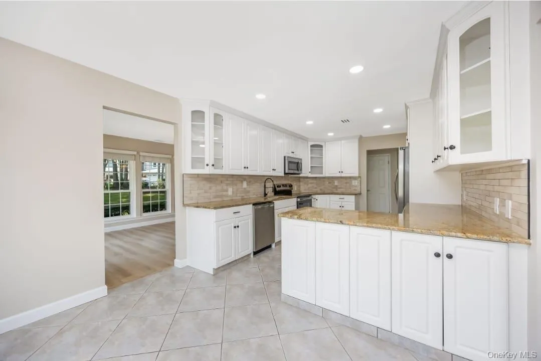 103 Colony Drive, Islip, NY, 4 Bedrooms Bedrooms, 8 Rooms Rooms,2 BathroomsBathrooms,Residential,For Rent,Colony,0,1039251 103 Colony Drive, Islip, NY, 4 Bedrooms Bedrooms, 8 Rooms Rooms,2 BathroomsBathrooms,Residential,For Rent,Colony,0,1039251