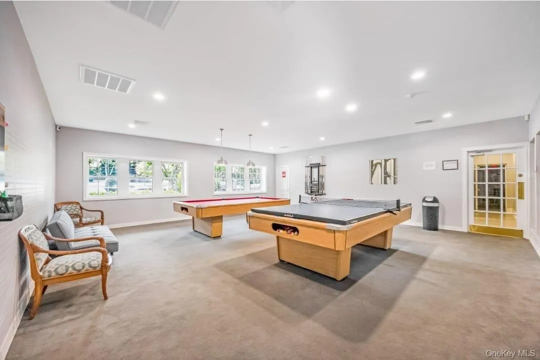 103 Colony Drive, Islip, NY, 4 Bedrooms Bedrooms, 8 Rooms Rooms,2 BathroomsBathrooms,Residential,For Rent,Colony,0,1039251 103 Colony Drive, Islip, NY, 4 Bedrooms Bedrooms, 8 Rooms Rooms,2 BathroomsBathrooms,Residential,For Rent,Colony,0,1039251