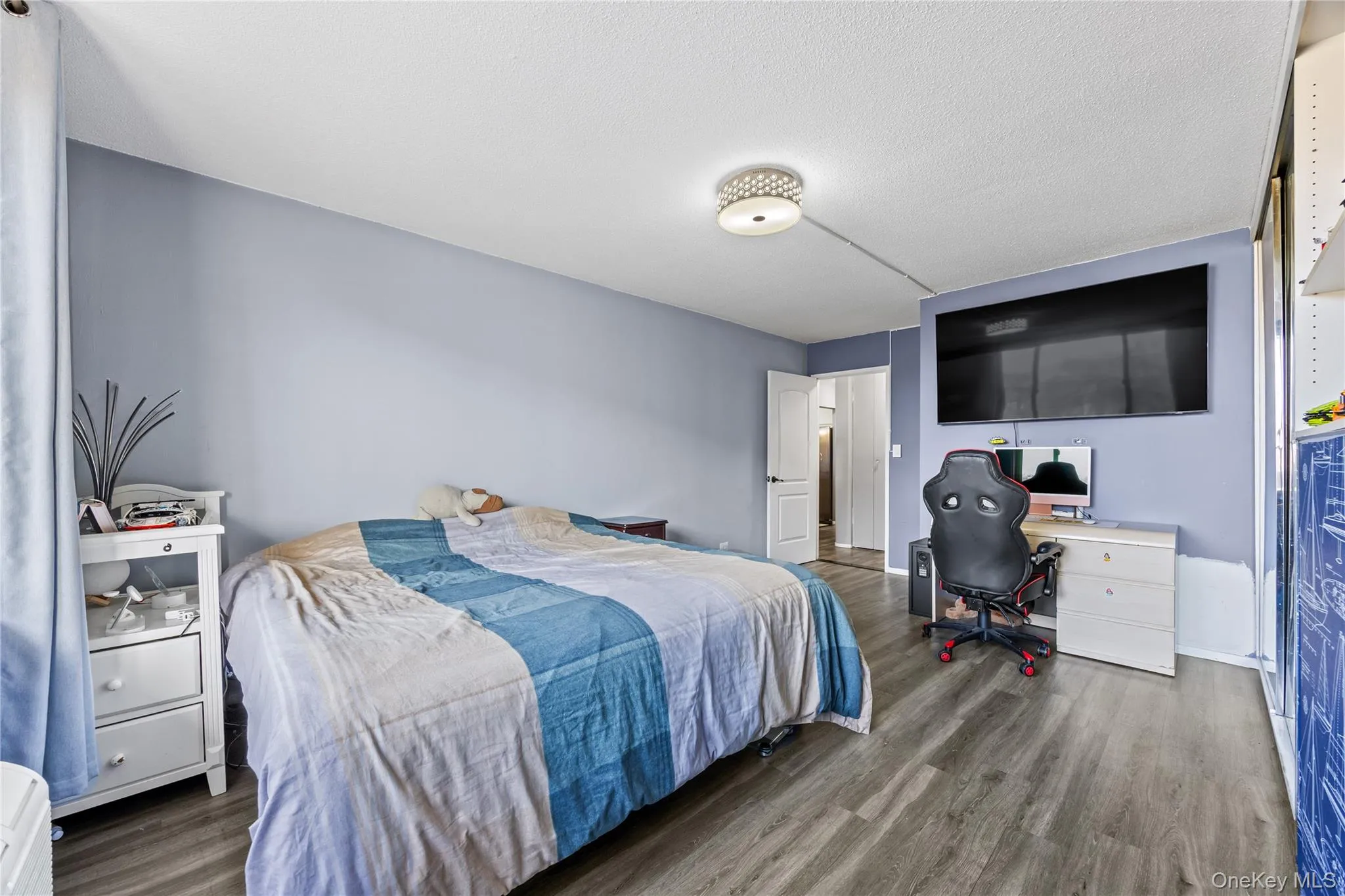 150-38 Union Turnpike, New York, NY, 2 Bedrooms Bedrooms, 6 Rooms Rooms,1 BathroomBathrooms,Residential,For Rent,Union,0,1039253 150-38 Union Turnpike, New York, NY, 2 Bedrooms Bedrooms, 6 Rooms Rooms,1 BathroomBathrooms,Residential,For Rent,Union,0,1039253