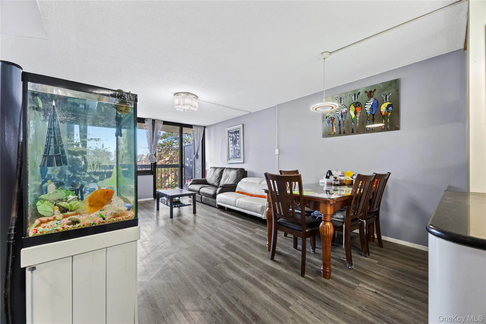 150-38 Union Turnpike, New York, NY, 2 Bedrooms Bedrooms, 6 Rooms Rooms,1 BathroomBathrooms,Residential,For Rent,Union,0,1039253 150-38 Union Turnpike, New York, NY, 2 Bedrooms Bedrooms, 6 Rooms Rooms,1 BathroomBathrooms,Residential,For Rent,Union,0,1039253