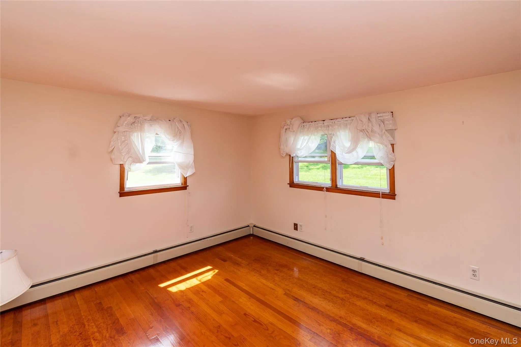 26 Beatty Lane, Crawford, NY, 4 Bedrooms Bedrooms, 8 Rooms Rooms,2 BathroomsBathrooms,Residential,For Rent,Beatty,0,1039262 26 Beatty Lane, Crawford, NY, 4 Bedrooms Bedrooms, 8 Rooms Rooms,2 BathroomsBathrooms,Residential,For Rent,Beatty,0,1039262