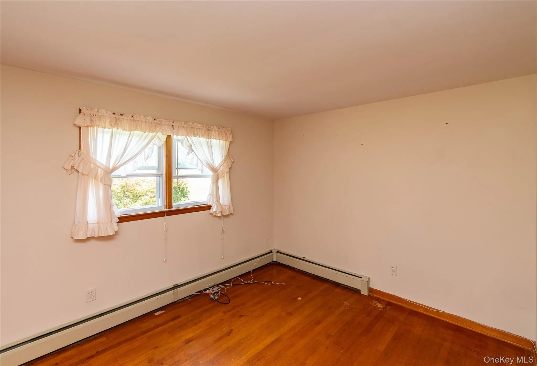 26 Beatty Lane, Crawford, NY, 4 Bedrooms Bedrooms, 8 Rooms Rooms,2 BathroomsBathrooms,Residential,For Rent,Beatty,0,1039262 26 Beatty Lane, Crawford, NY, 4 Bedrooms Bedrooms, 8 Rooms Rooms,2 BathroomsBathrooms,Residential,For Rent,Beatty,0,1039262