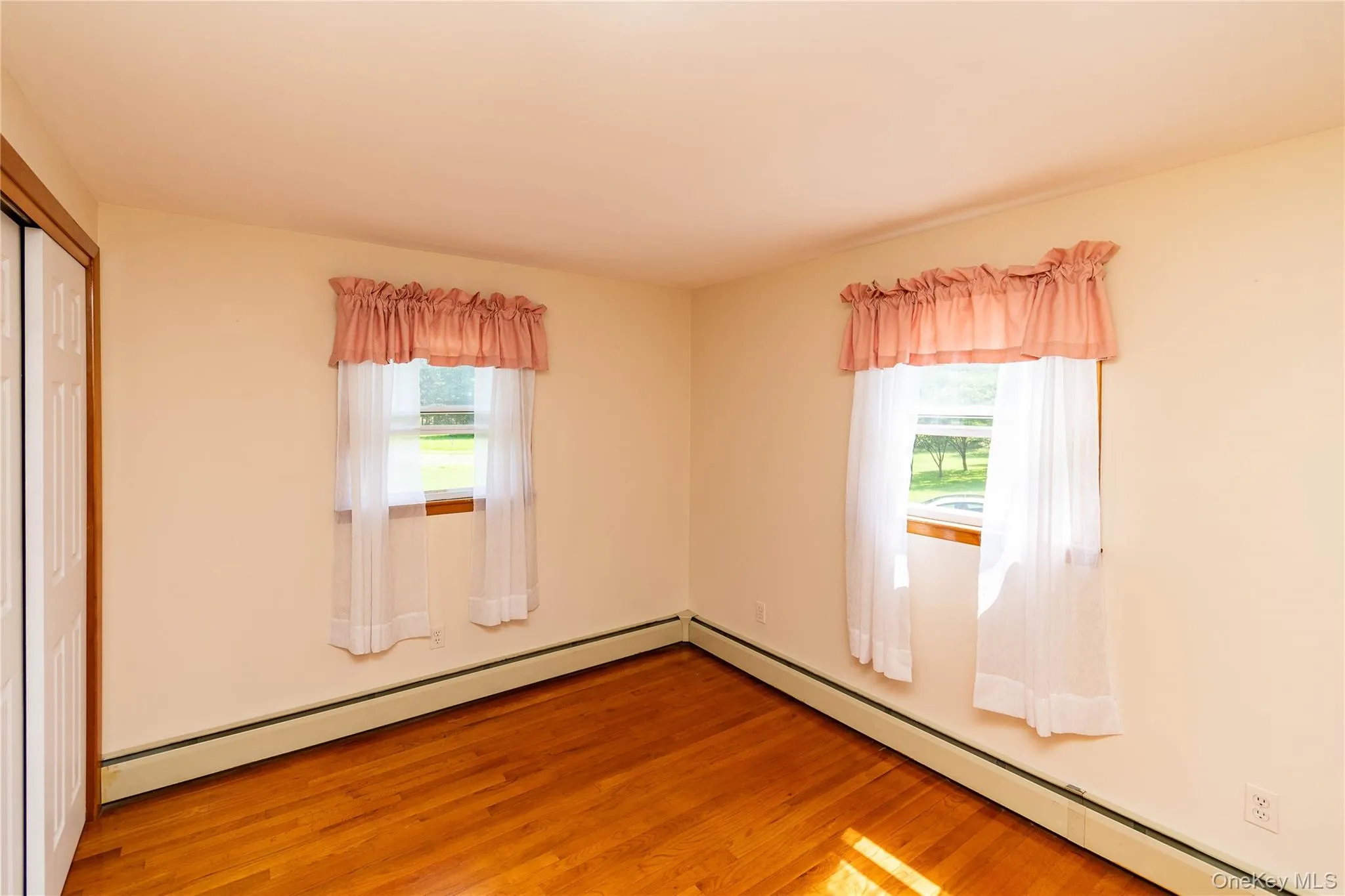 26 Beatty Lane, Crawford, NY, 4 Bedrooms Bedrooms, 8 Rooms Rooms,2 BathroomsBathrooms,Residential,For Rent,Beatty,0,1039262 26 Beatty Lane, Crawford, NY, 4 Bedrooms Bedrooms, 8 Rooms Rooms,2 BathroomsBathrooms,Residential,For Rent,Beatty,0,1039262