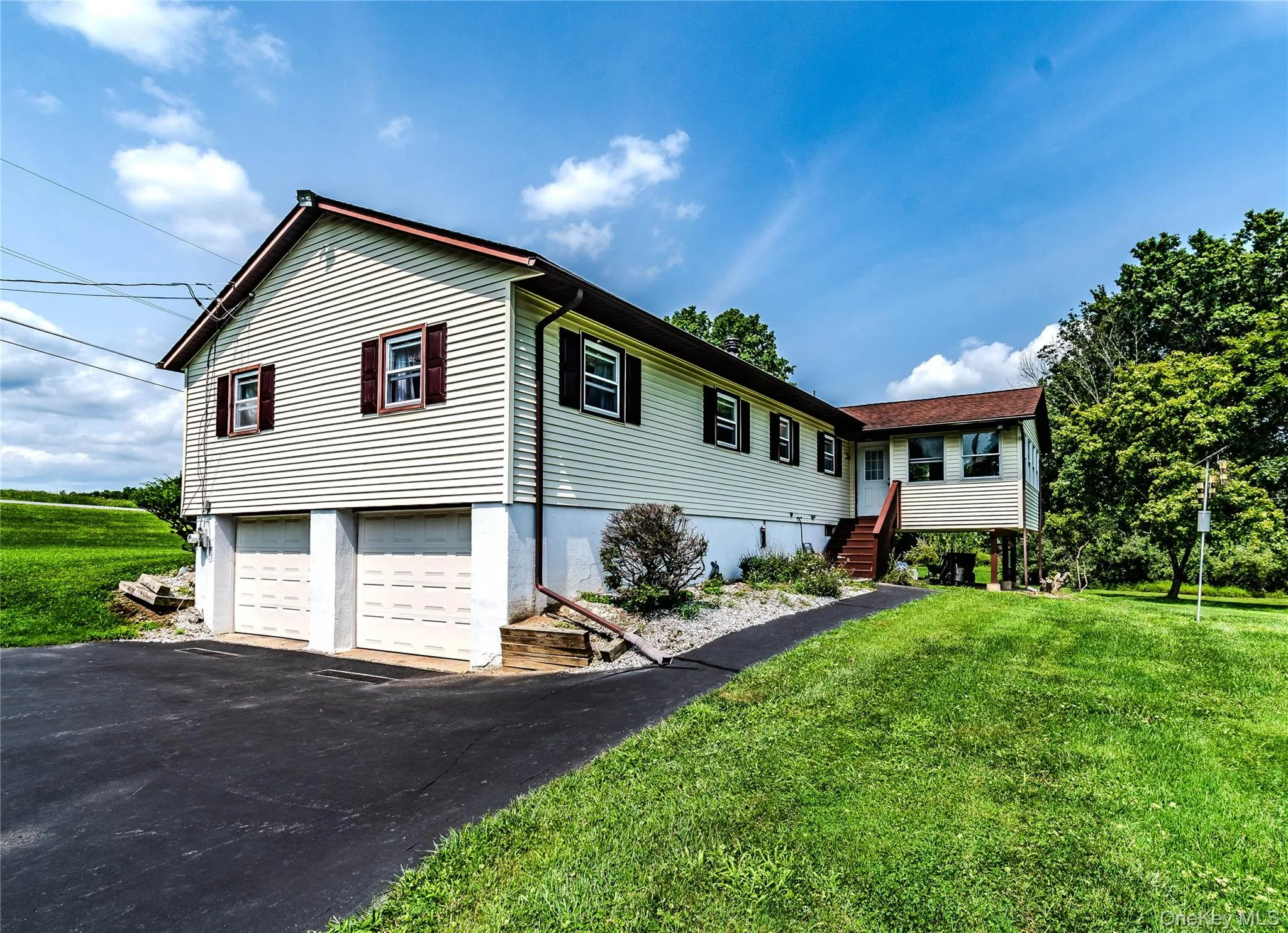 26 Beatty Lane, Crawford, NY, 4 Bedrooms Bedrooms, 8 Rooms Rooms,2 BathroomsBathrooms,Residential,For Rent,Beatty,0,1039262 26 Beatty Lane, Crawford, NY, 4 Bedrooms Bedrooms, 8 Rooms Rooms,2 BathroomsBathrooms,Residential,For Rent,Beatty,0,1039262