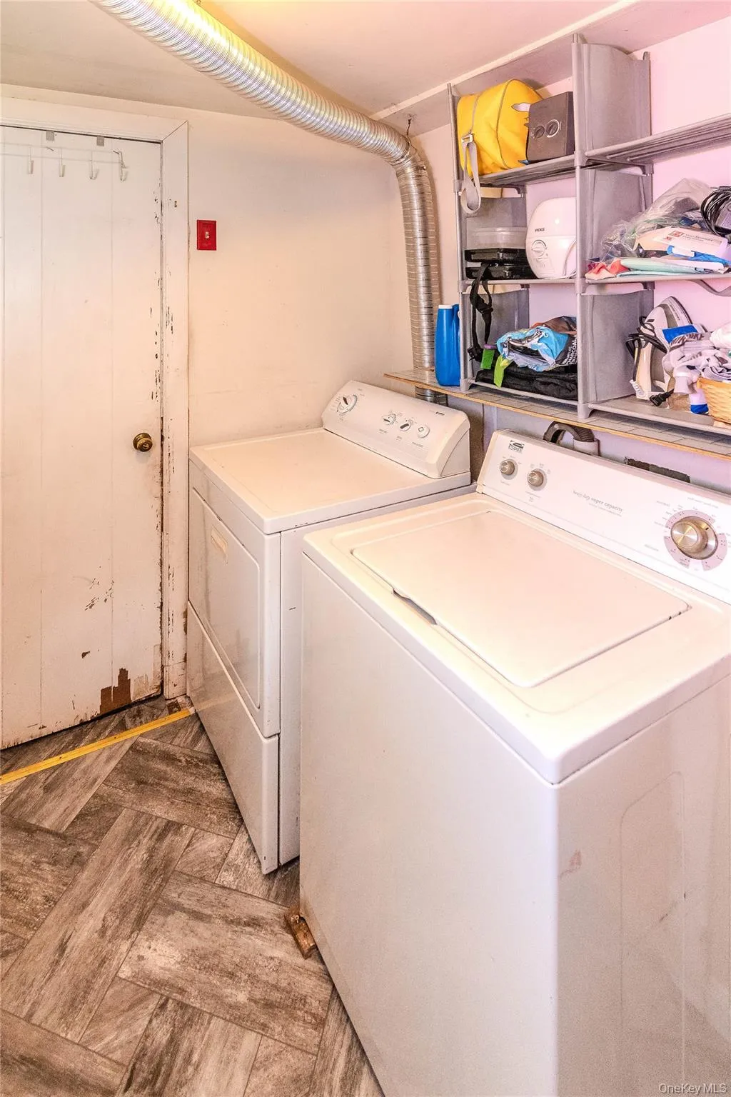 95 Riley Road, New Windsor, NY, 2 Bedrooms Bedrooms, 6 Rooms Rooms,1 BathroomBathrooms,Residential,For Rent,Riley,0,1039263 95 Riley Road, New Windsor, NY, 2 Bedrooms Bedrooms, 6 Rooms Rooms,1 BathroomBathrooms,Residential,For Rent,Riley,0,1039263