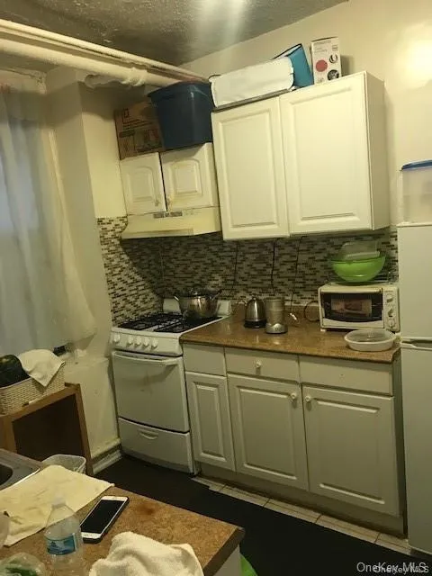 1165 SL, New York, NY, 2 Bedrooms Bedrooms, 5 Rooms Rooms,1 BathroomBathrooms,Residential,For Rent,SL,0,1039264 1165 SL, New York, NY, 2 Bedrooms Bedrooms, 5 Rooms Rooms,1 BathroomBathrooms,Residential,For Rent,SL,0,1039264