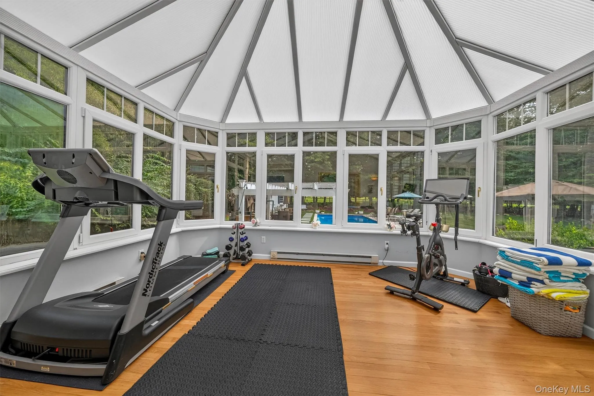 37 Windgate Drive, Clarkstown, NY, 4 Bedrooms Bedrooms, 14 Rooms Rooms,2 BathroomsBathrooms,Residential,For Rent,Windgate,0,1039269 37 Windgate Drive, Clarkstown, NY, 4 Bedrooms Bedrooms, 14 Rooms Rooms,2 BathroomsBathrooms,Residential,For Rent,Windgate,0,1039269