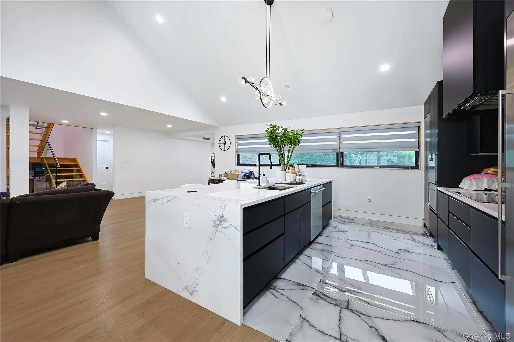 5 Market Lane, North Hempstead, NY, 4 Bedrooms Bedrooms, 8 Rooms Rooms,3 BathroomsBathrooms,Residential,For Rent,Market,0,1039273 5 Market Lane, North Hempstead, NY, 4 Bedrooms Bedrooms, 8 Rooms Rooms,3 BathroomsBathrooms,Residential,For Rent,Market,0,1039273