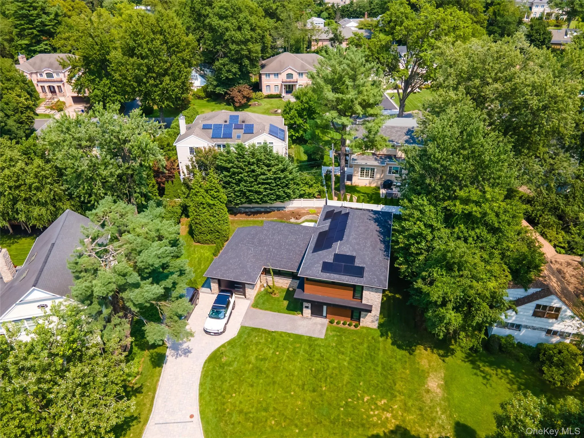 5 Market Lane, North Hempstead, NY, 4 Bedrooms Bedrooms, 8 Rooms Rooms,3 BathroomsBathrooms,Residential,For Rent,Market,0,1039273 5 Market Lane, North Hempstead, NY, 4 Bedrooms Bedrooms, 8 Rooms Rooms,3 BathroomsBathrooms,Residential,For Rent,Market,0,1039273