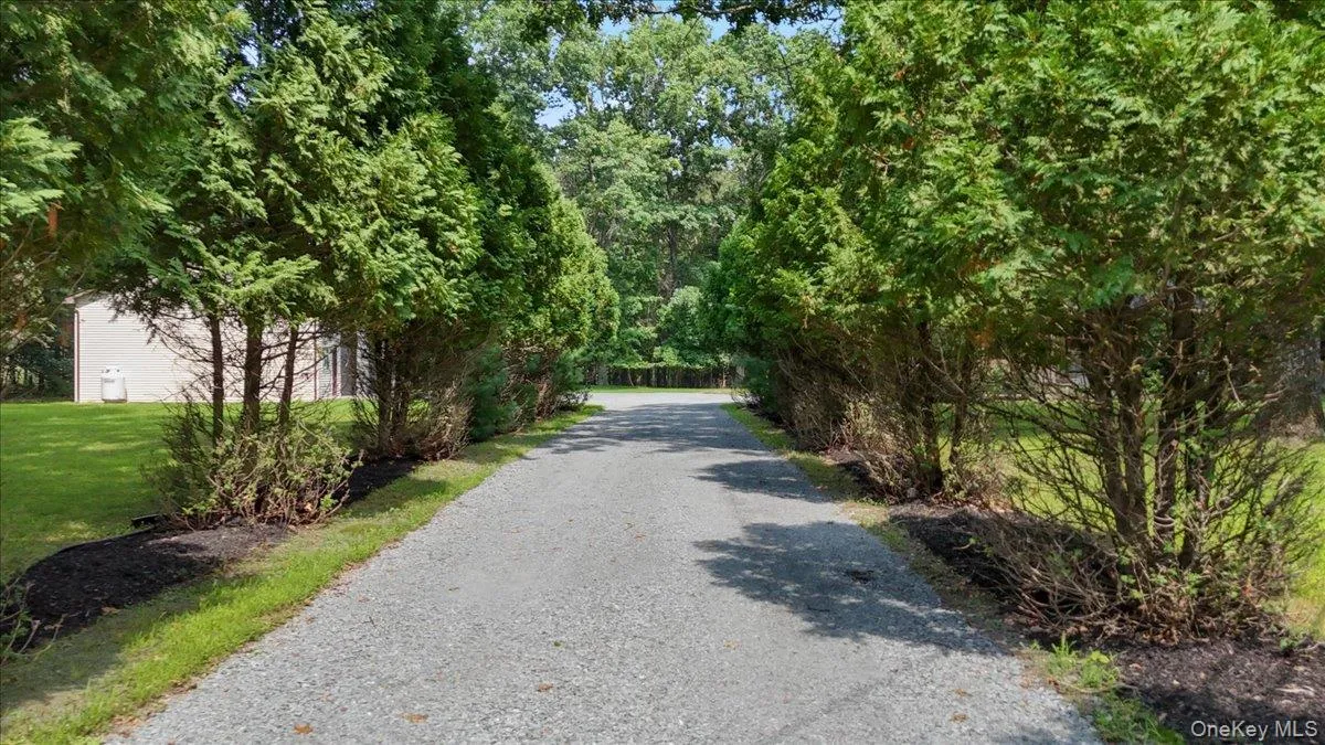 Driveway to Home and Pole Barn Driveway to Home and Pole Barn