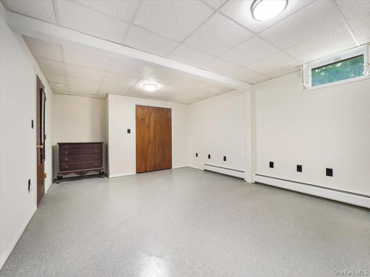 55 Somarelli Road, Deerpark, NY, 2 Bedrooms Bedrooms, 7 Rooms Rooms,1 BathroomBathrooms,Residential,For Rent,Somarelli,0,1039286 55 Somarelli Road, Deerpark, NY, 2 Bedrooms Bedrooms, 7 Rooms Rooms,1 BathroomBathrooms,Residential,For Rent,Somarelli,0,1039286