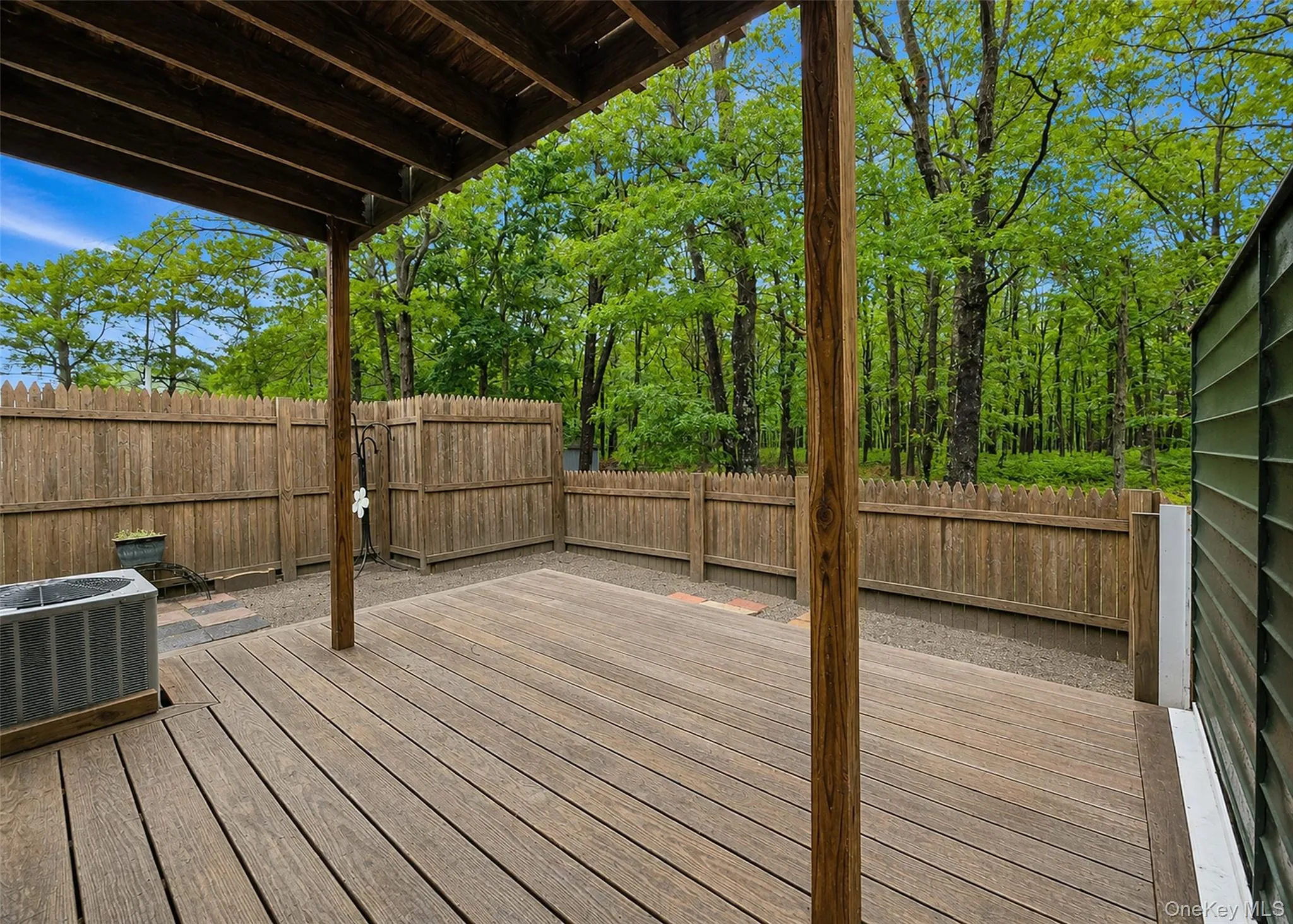 Backs To Woods, Enjoy Peaceful Nature. Backs To Woods, Enjoy Peaceful Nature.